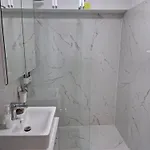 Apartment, 3 Rooms, Nearby Piata Victoriei And Gara De Nord *