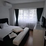 Apartment, 3 Rooms, Nearby Piata Victoriei And Gara De Nord Apartman Bukarest