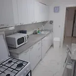 Apartment, 3 Rooms, Nearby Piata Victoriei And Gara De Nord * 부쿠레슈티