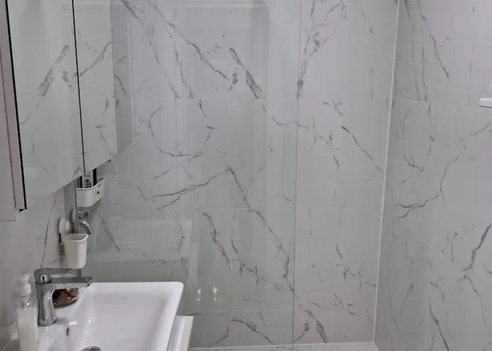 Apartment, 3 Rooms, Nearby Piata Victoriei&gara De Nord *