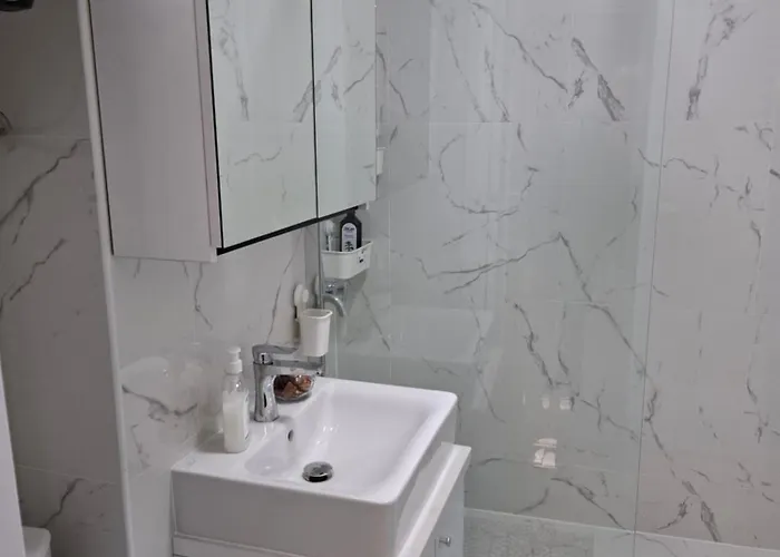 شقة Apartment, 3 Rooms, Nearby Piata Victoriei And Gara De Nord بوخارست